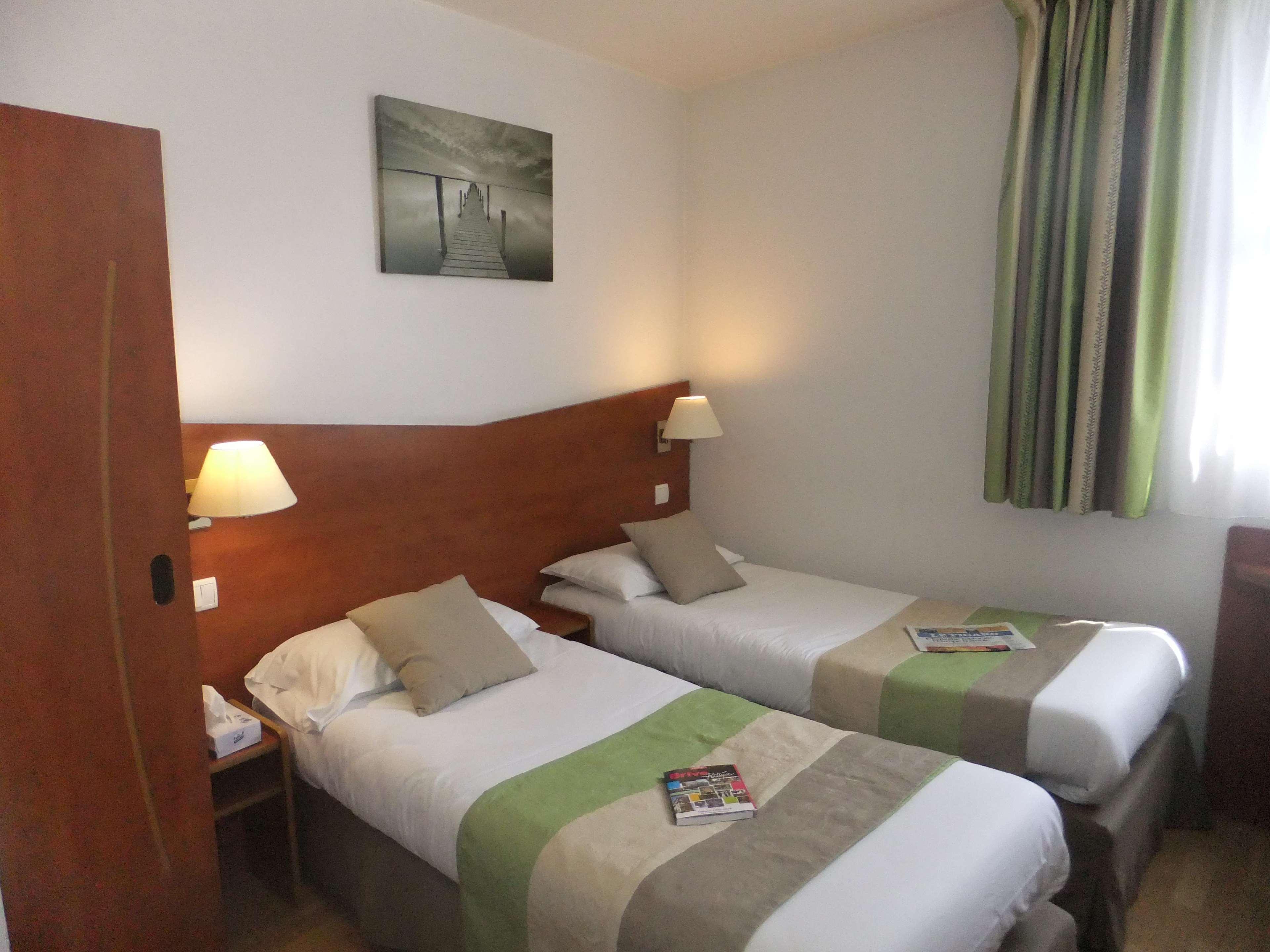 Hotel Restaurant Kyriad Brive Centre Экстерьер фото